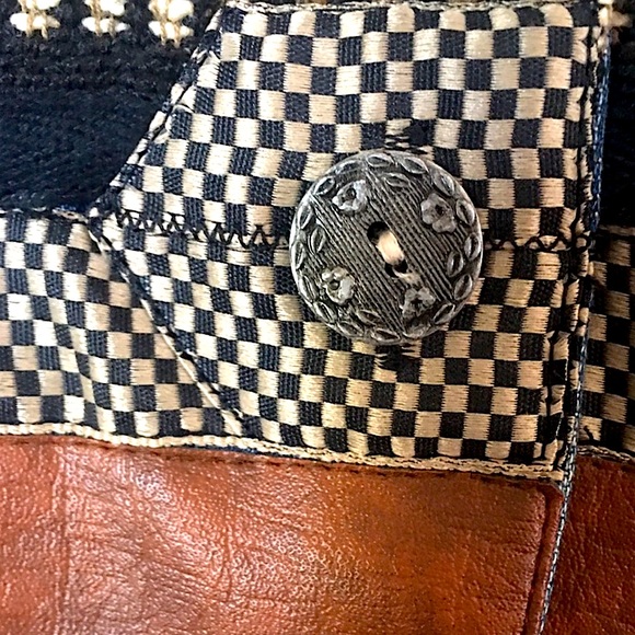 Vintage 80’s Collectable Hickory Denim Hippie Embellished Southwest Tapestry JKT - Picture 5 of 11